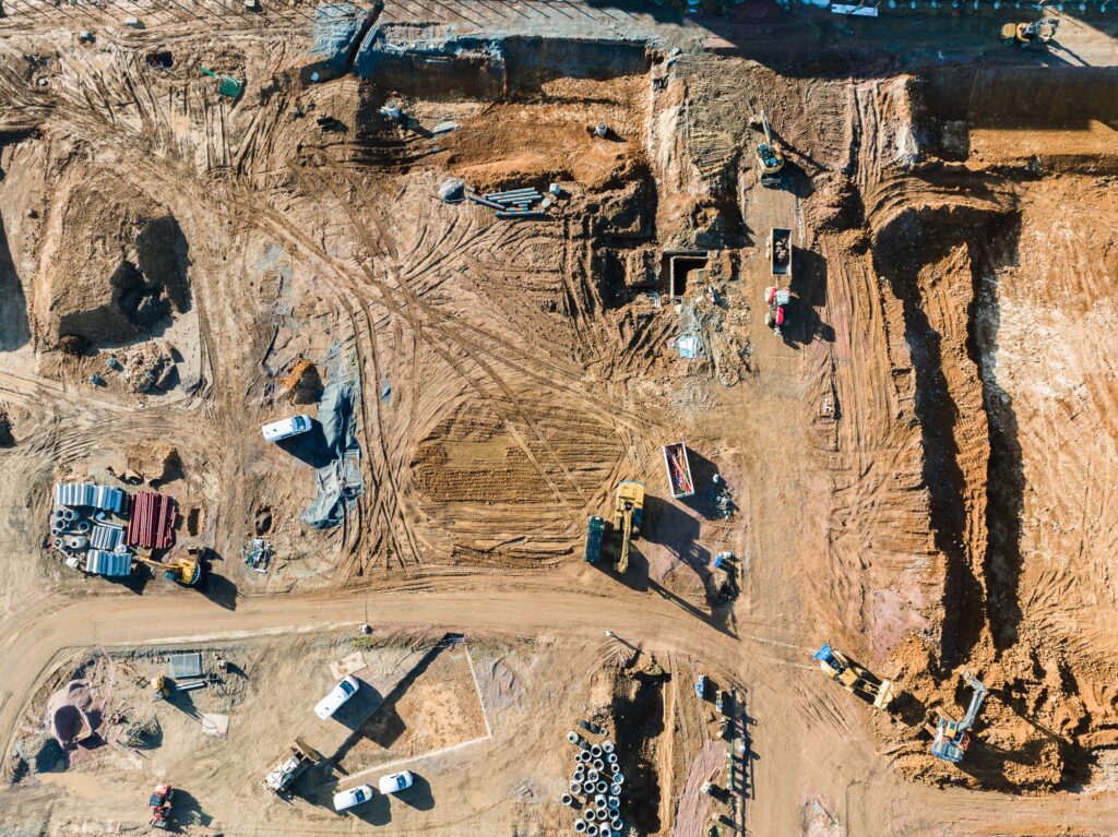 Vue aérienne verticale par drone du chantier de reconstruction du CHU de Caen